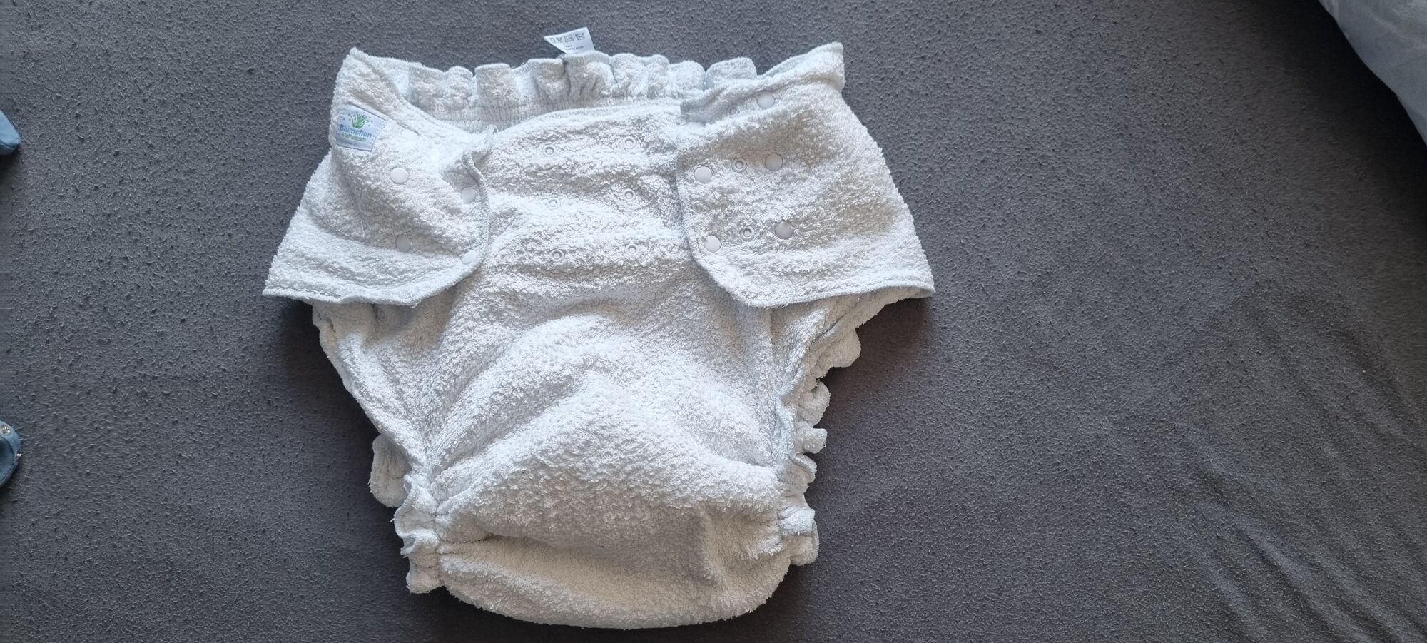 A real photo of Blümchen Junior/Adult Fitted Diaper by Kevin (2)