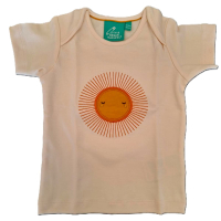 T-Shirt SummerSun Cream  van Little Green Radicals