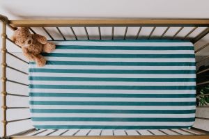 Waterproof Fitted Sheet for crib Tide Line From Cloth Bums